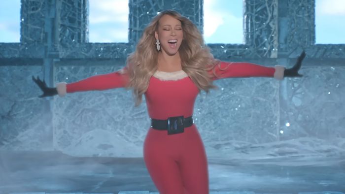 'IT'S TIME:' Mariah Carey ‘defrosts’ for upcoming Christmas season